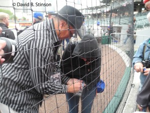 Former Charlotte Oriole and Baltimore Oriole Pitcher Sammy Stewart Signs Autographs In The Rain